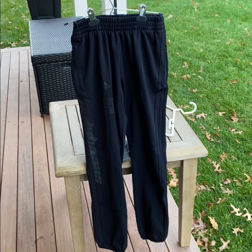 Calabasas Adidas Yeezy sweats size medium